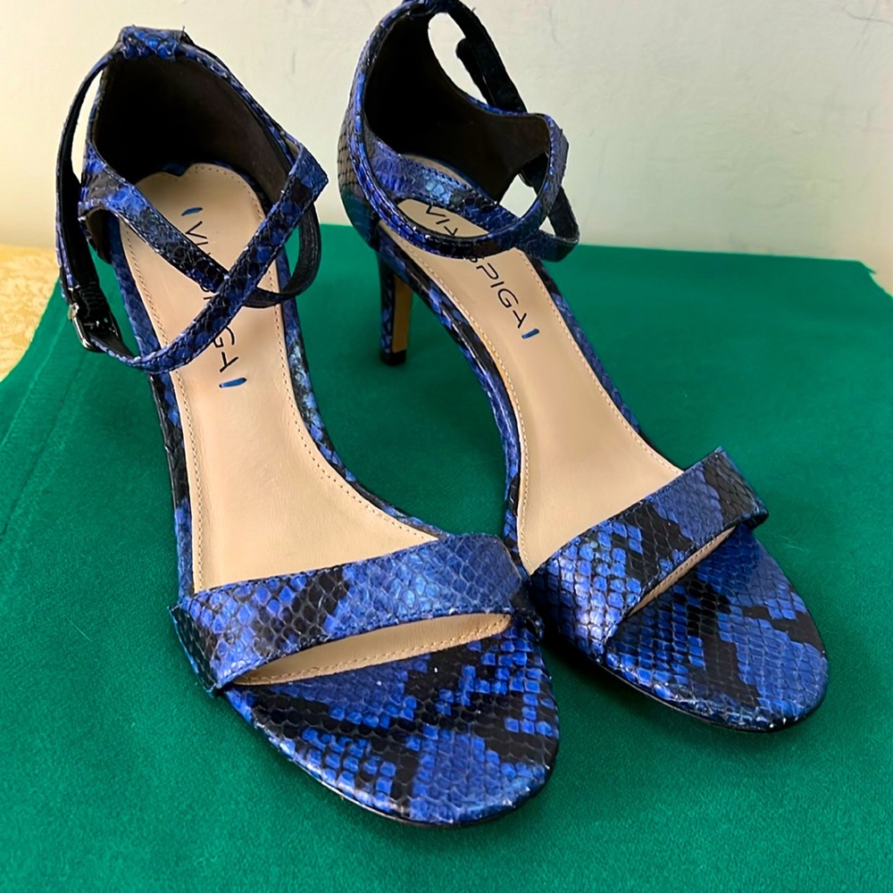 New VIS SPIGA ankle strap high heel shoes